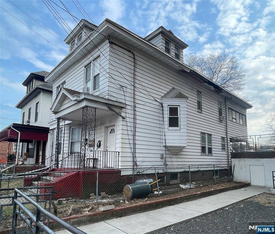 Paterson, NJ 07504,494-496 Park AVE