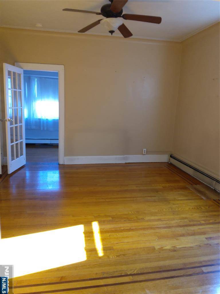 Fairview, NJ 07022,408 Morningside AVE #2nd floor