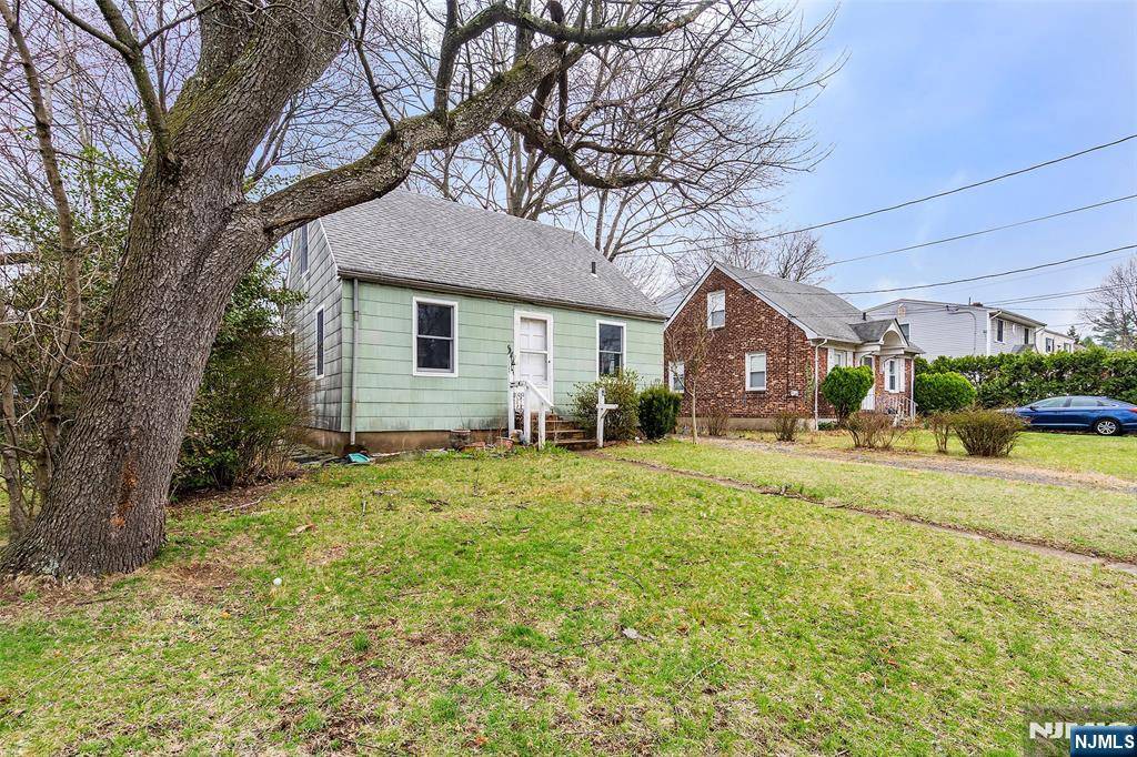 Maywood, NJ 07607,854 Edel AVE