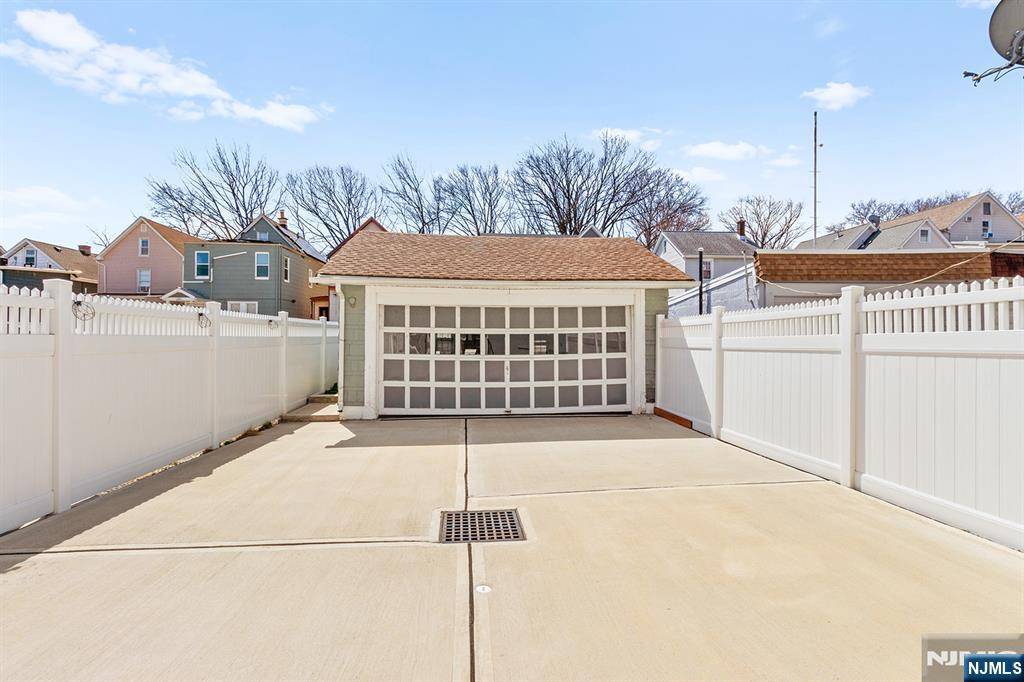 Kearny, NJ 07032,56 Tappan ST