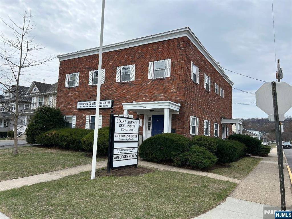 Hawthorne, NJ 07506,274 Lafayette AVE