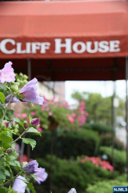 Cliffside Park, NJ 07010,300 Gorge RD #6