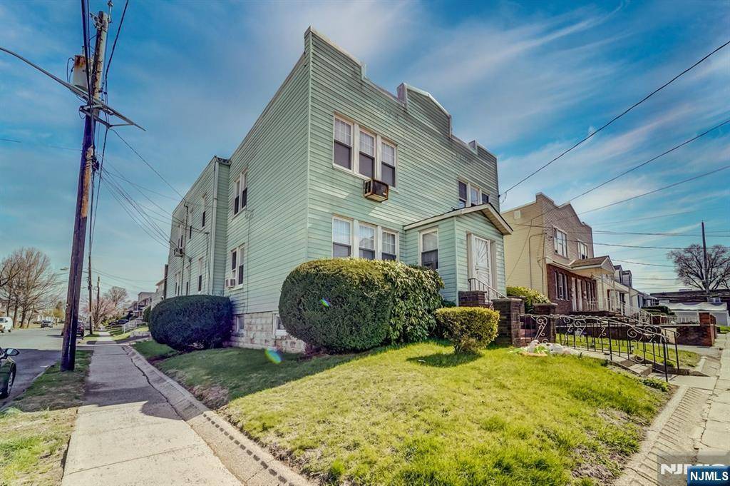 North Arlington, NJ 07031,102 Exton AVE