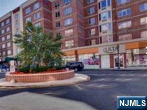 Edgewater, NJ 07020,3510 City PL
