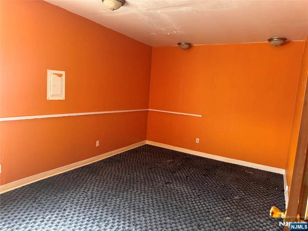Closter, NJ 07624,217 Closter Dock RD #202