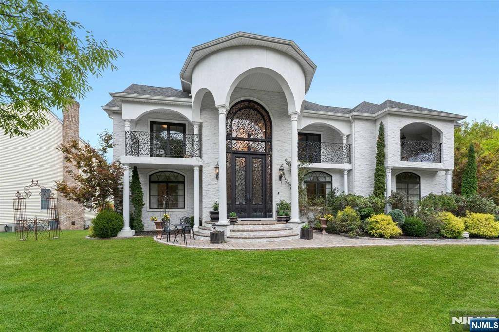 Paramus, NJ 07652,574 Mill RUN