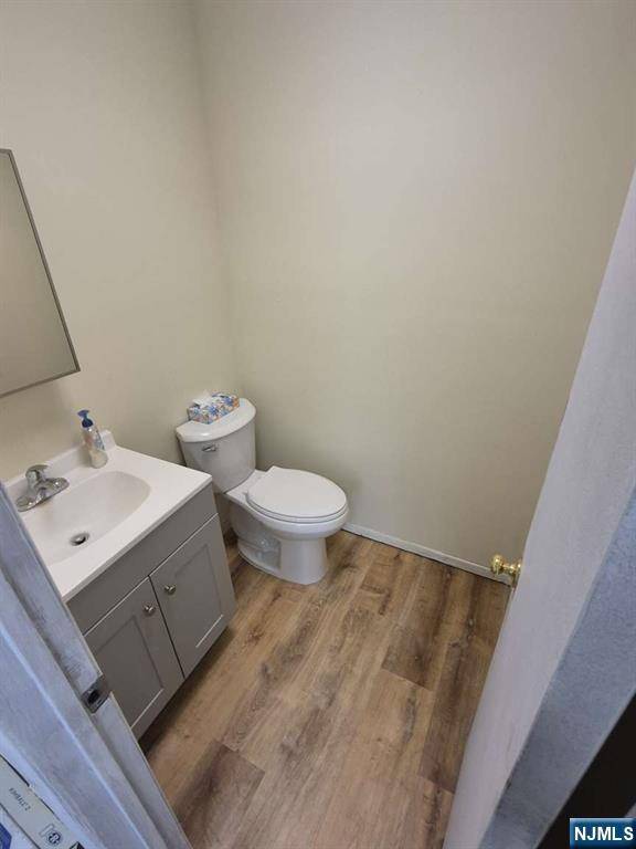Old Tappan, NJ 07675,180 Old Tappan RD #2