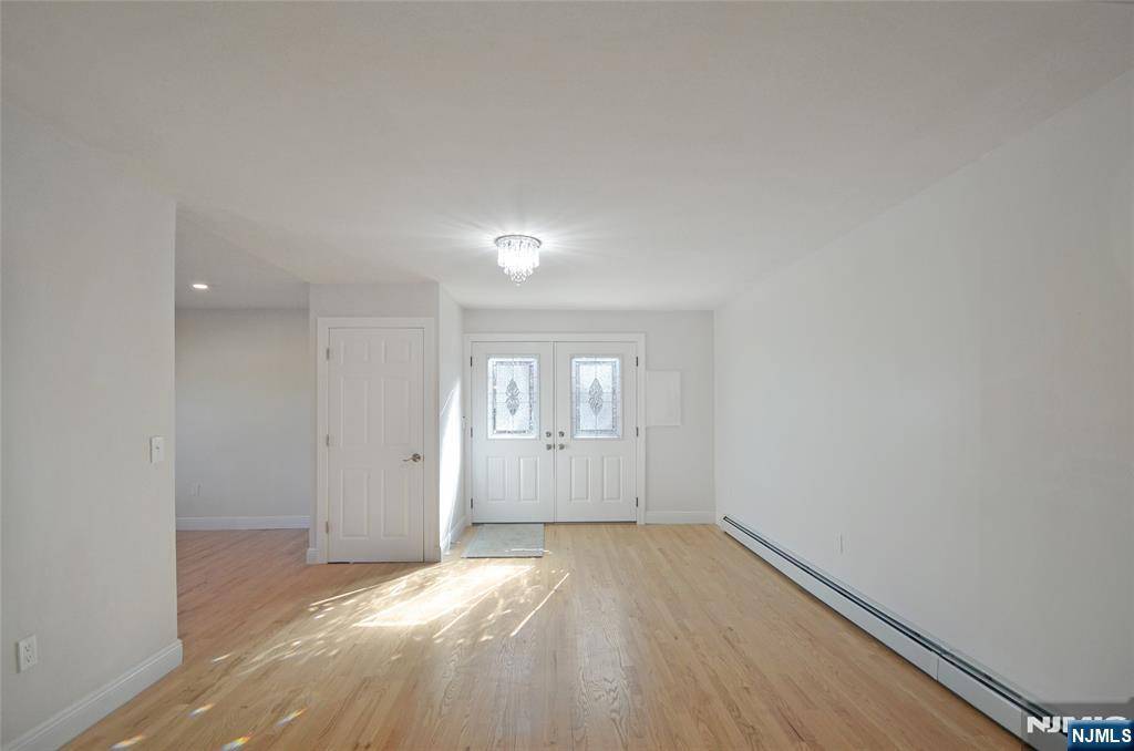 Newton, NJ 07860,97 W End AVE
