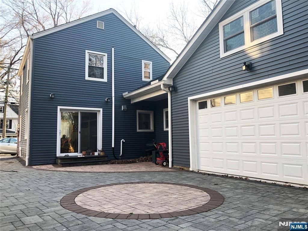 Leonia, NJ 07605,195 Christie HTS