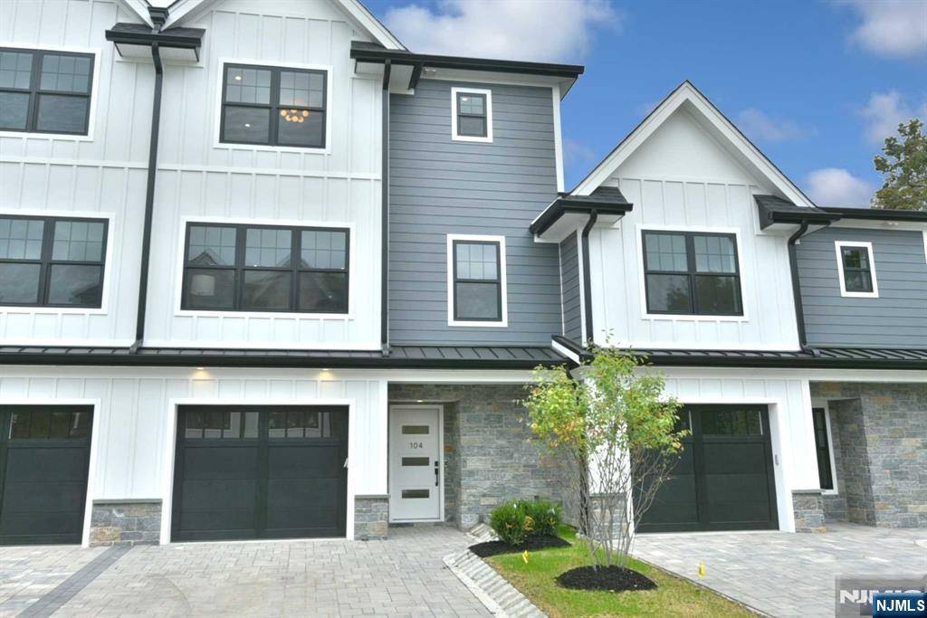 River Vale, NJ 07675,234-238 Rivervale RD #106