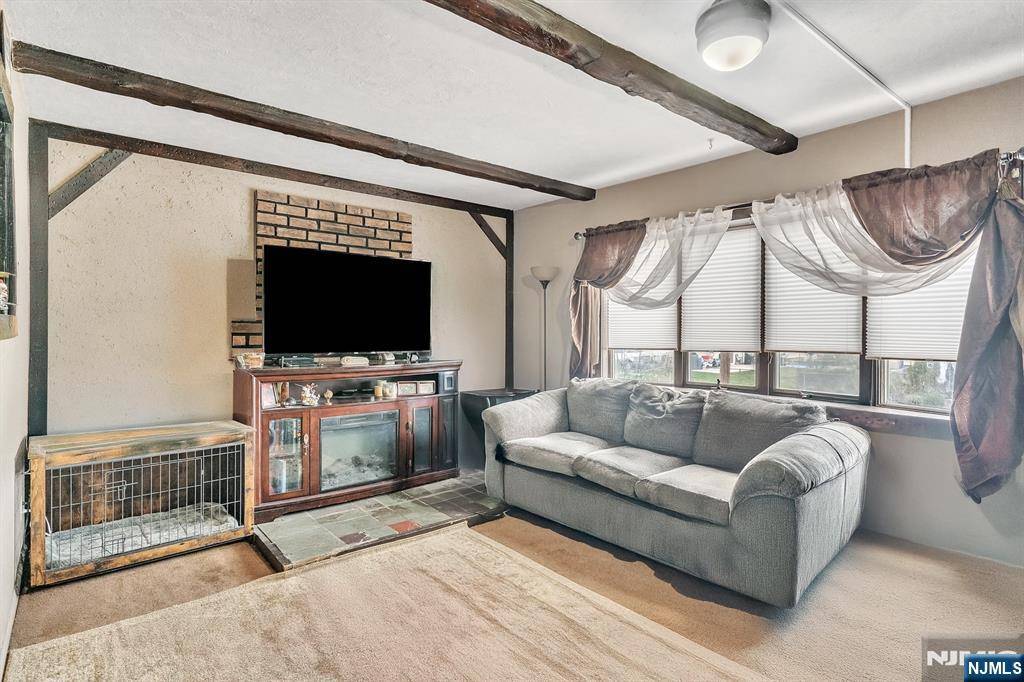 Piscataway, NJ 08854,1106 Charter ST