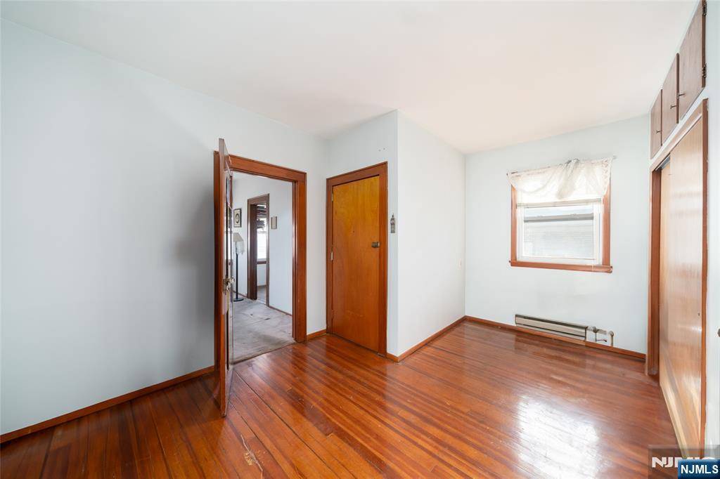 Elizabeth, NJ 07202,812-814 Bayway