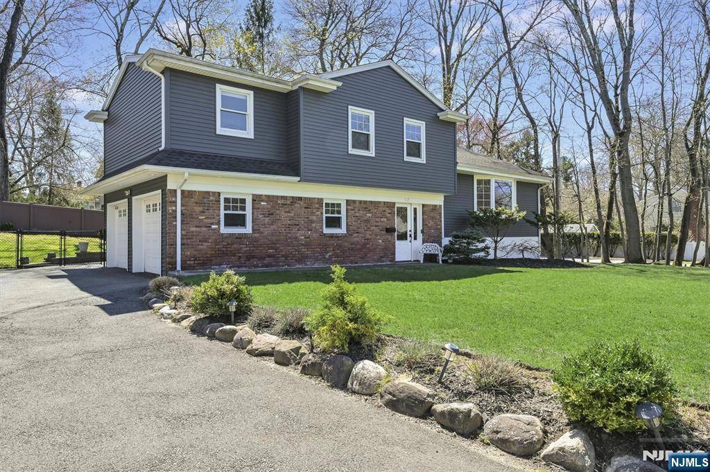 Harrington Park, NJ 07640,94 Hackensack AVE