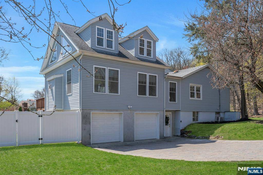 Verona, NJ 07044,223 Fairview AVE