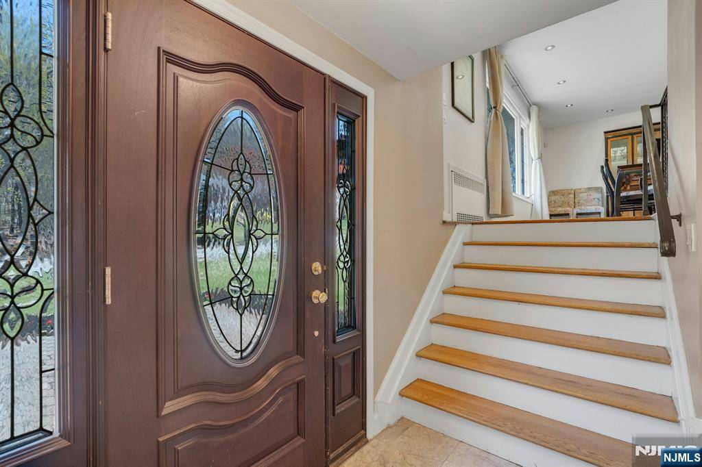 Verona, NJ 07044,223 Fairview AVE