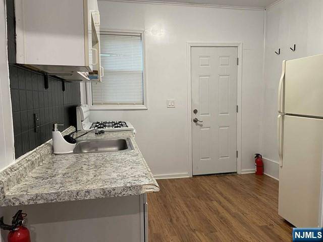 Garfield, NJ 07026,57 Belmont AVE #1