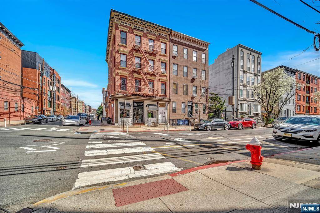 Hoboken, NJ 07030,133 Madison ST #2L