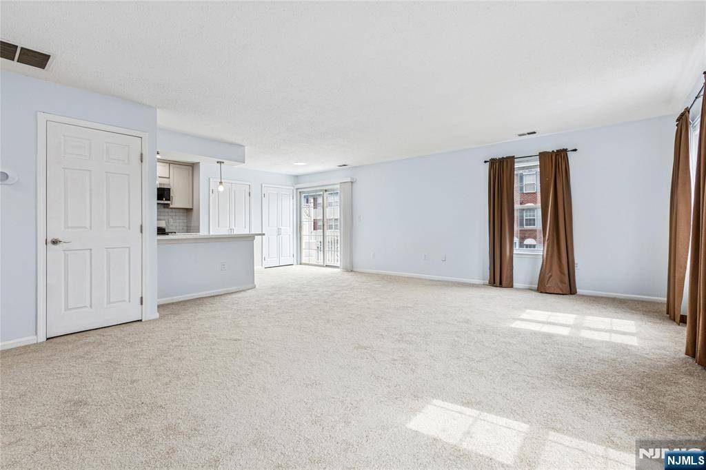 Newark, NJ 07103,145 Market ST #1420