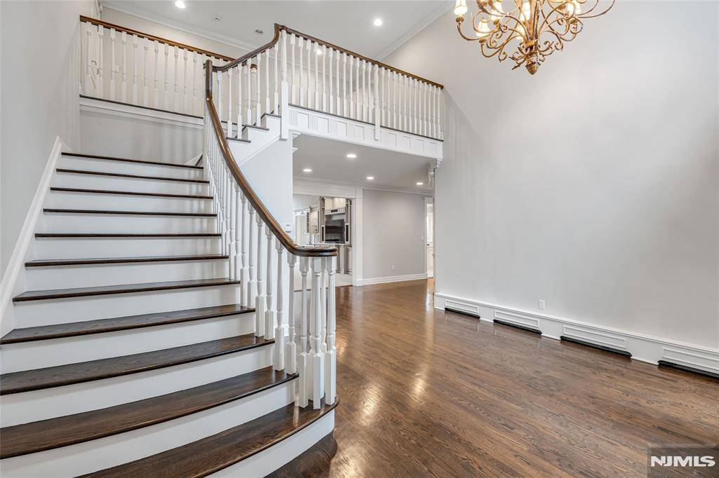Saddle River, NJ 07458,56 W Wildwood RD