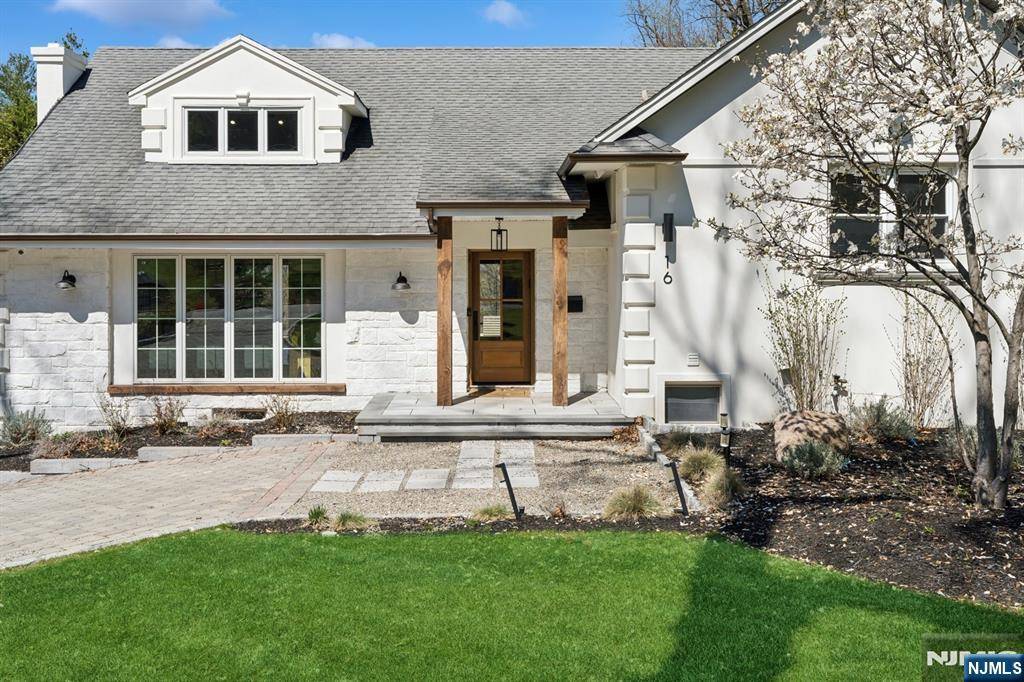 Tenafly, NJ 07670,16 Farview RD