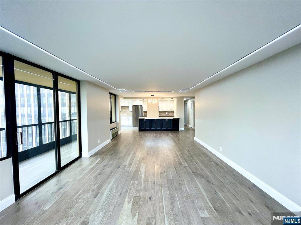 Cliffside Park, NJ 07010,300 Winston DR #1722