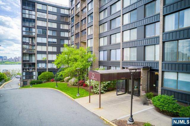 North Bergen, NJ 07047,9060 Palisade AVE #304