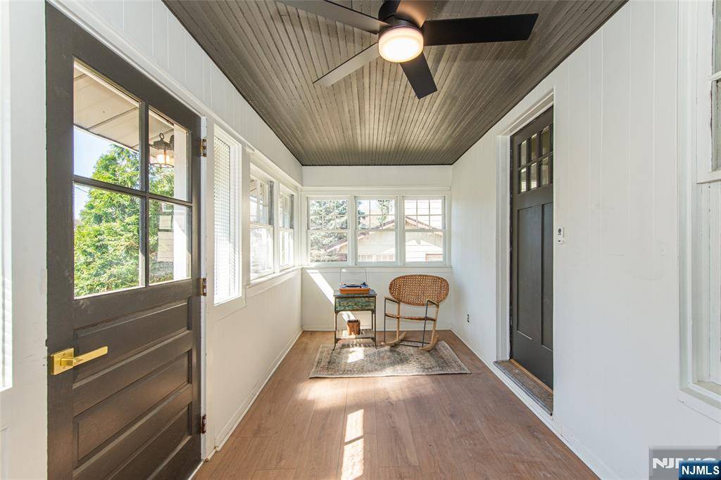 West Orange, NJ 07052,23 Ashwood TER