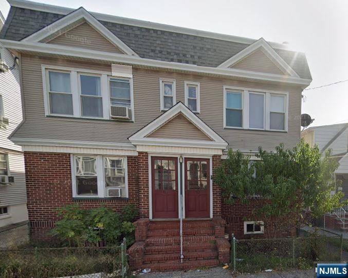 Kearny, NJ 07032,98-100 Windsor ST #2 R