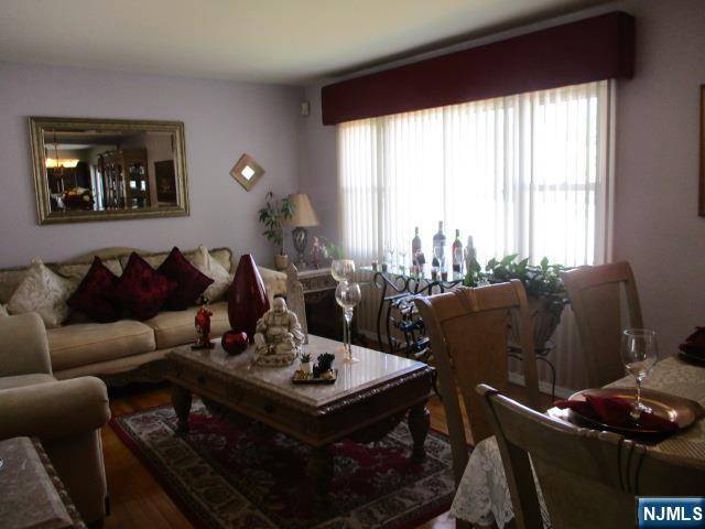 Nutley, NJ 07110,26 Donna CT