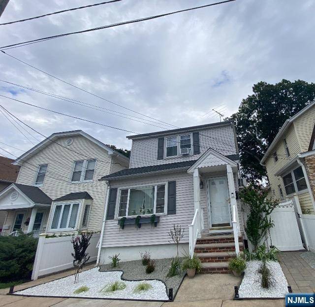 North Arlington, NJ 07031,58 5th ST