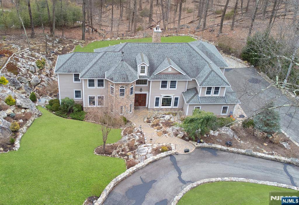 Kinnelon Borough, NJ 07405,48 Fox Ledge RD