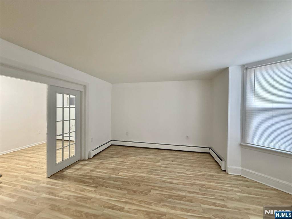 Harrison, NJ 07029,215 William ST #(APT1)