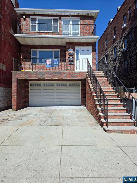 Cliffside Park, NJ 07010,253 Cliff ST