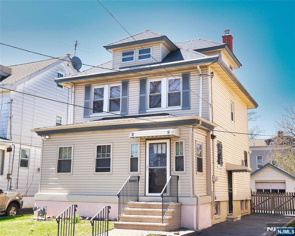 Newark, NJ 07106,215 Ellery AVE