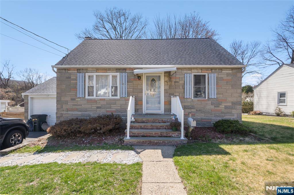Rockaway Township, NJ 07866,10 Stony Brook
