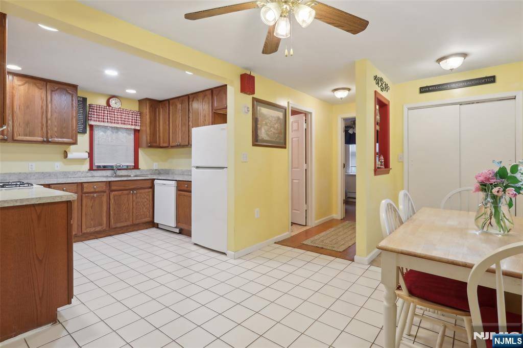 Haledon, NJ 07508,6 John Ryle AVE