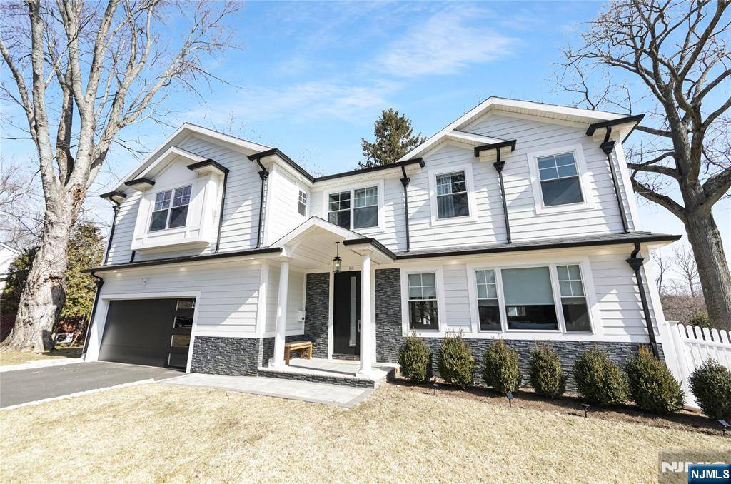 Demarest, NJ 07627,88 Woodland RD