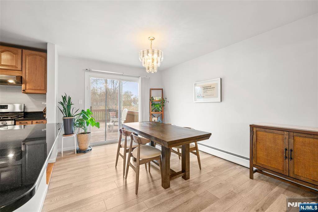 Par-troy Hills Twp., NJ 07054,25 Ferndale DR