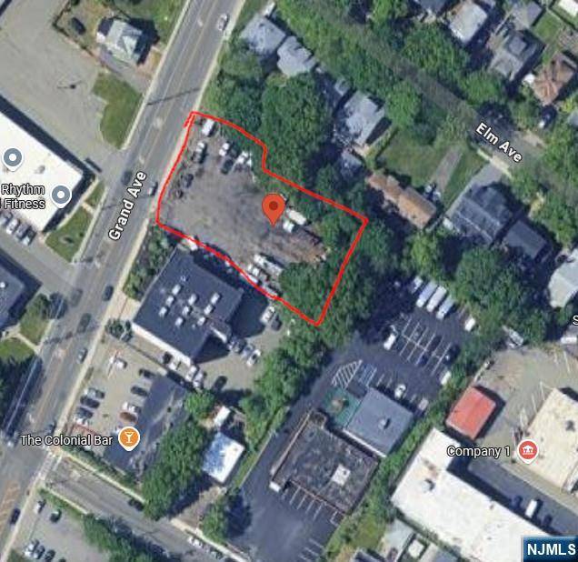 Ridgefield, NJ 07657,733 Grand AVE