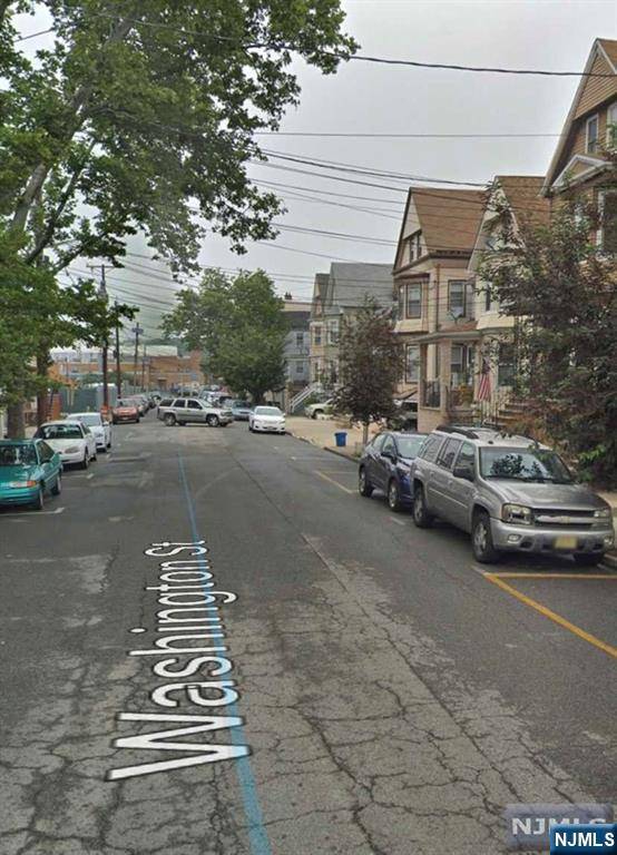 Harrison, NJ 07029,44 Washington ST #(3F)