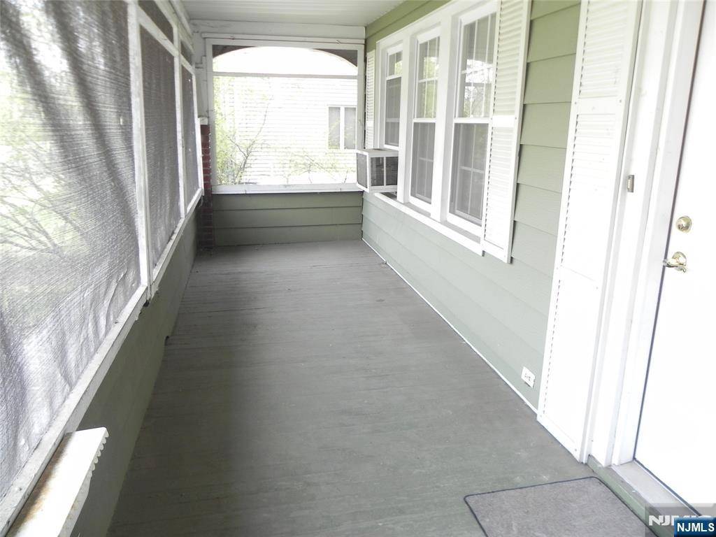Fair Lawn, NJ 07410,16-14 Kipp ST
