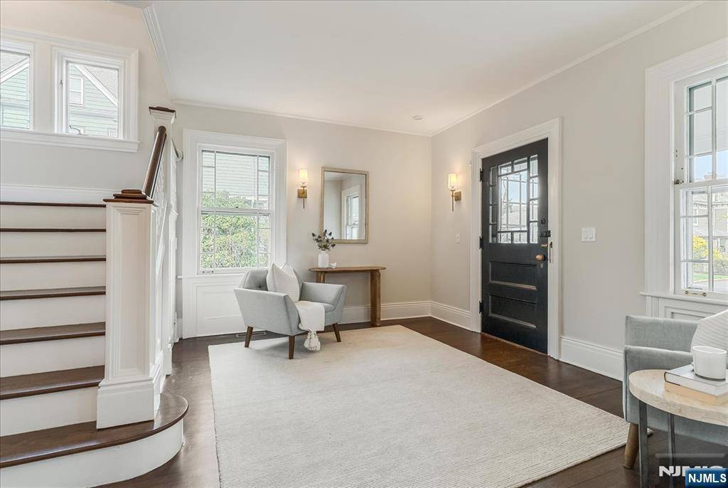 Montclair, NJ 07043,206 Inwood AVE