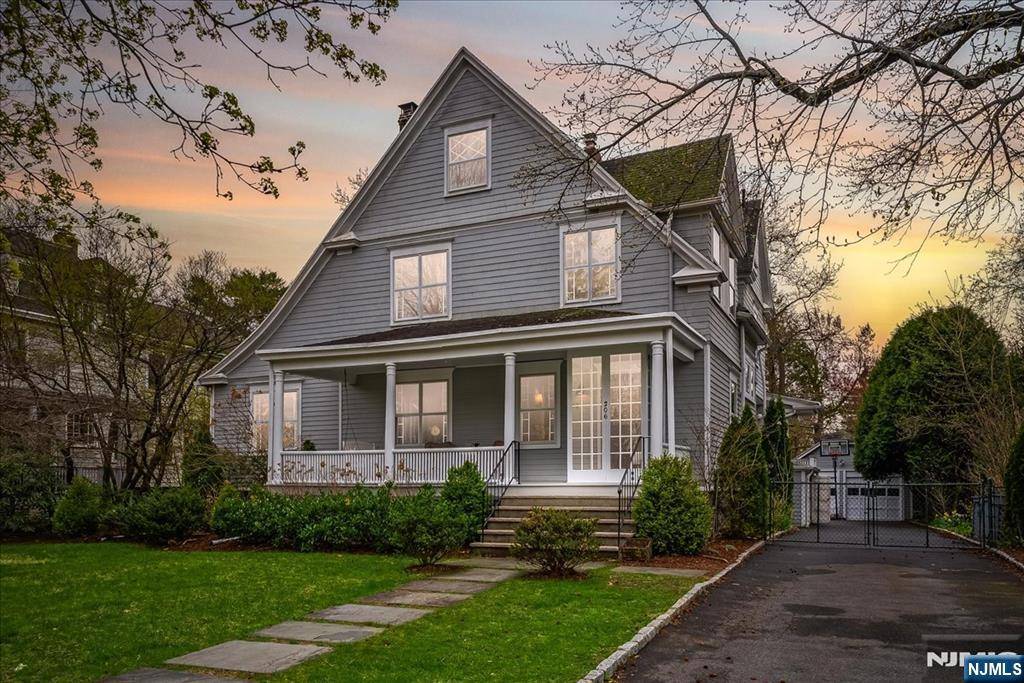 Montclair, NJ 07043,206 Inwood AVE