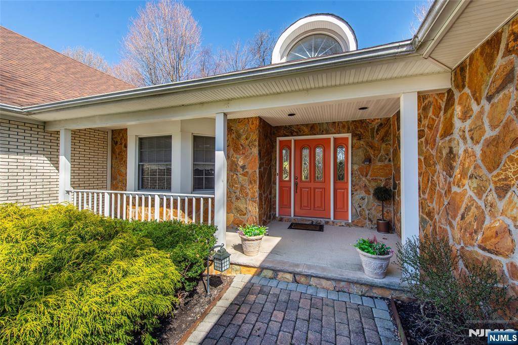 Wayne, NJ 07470,10 Quincy CT