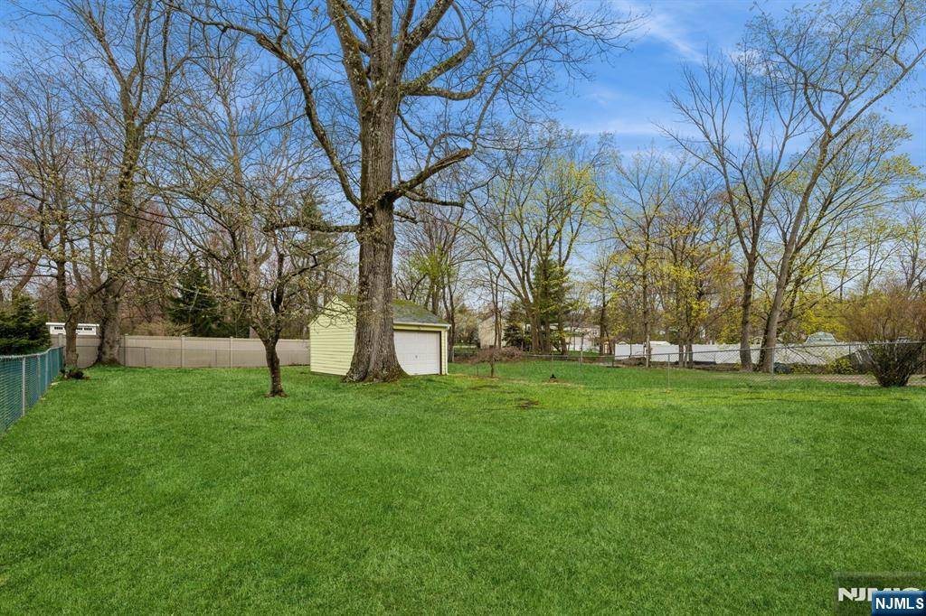Verona, NJ 07044,195 Linden AVE