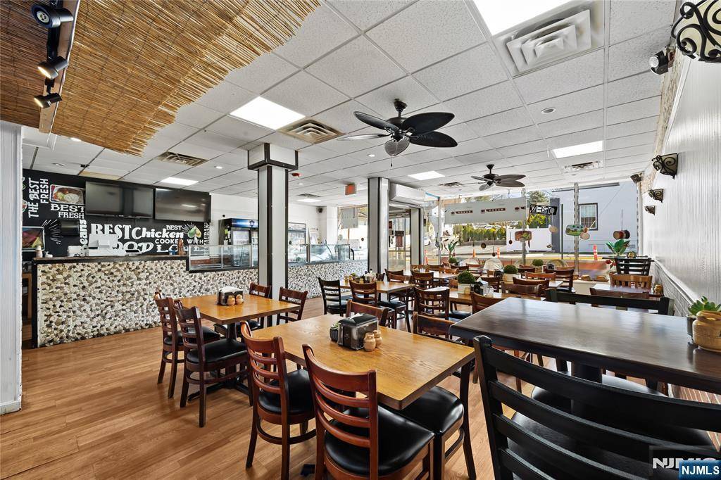 Bogota, NJ 07603,350 Palisade AVE
