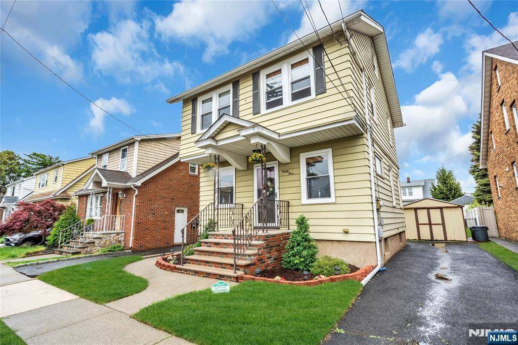 Wallington, NJ 07057,23 Stein AVE