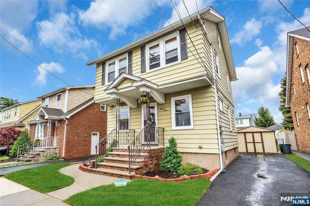 Wallington, NJ 07057,23 Stein AVE