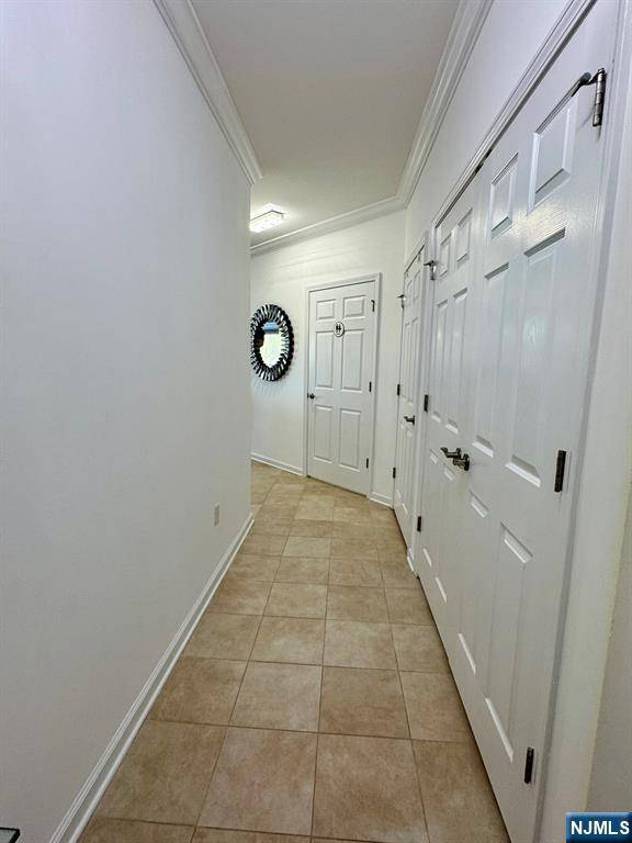 Englewood, NJ 07631,3310 Riverview AVE #310