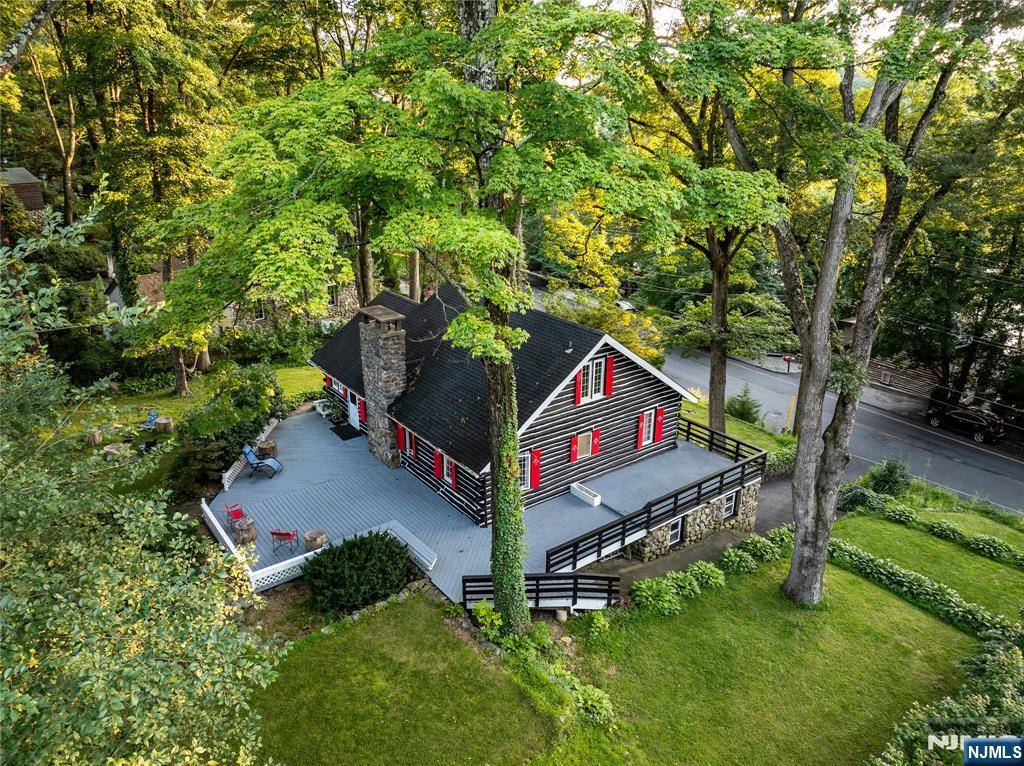 Ringwood, NJ 07456,154 Cupsaw DR